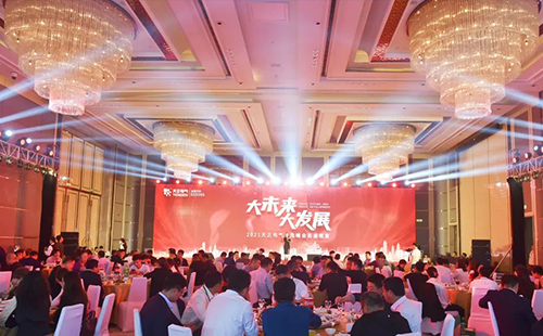 助客户赢未来，龙8唯一官方网站电气30城营销峰会全国联动